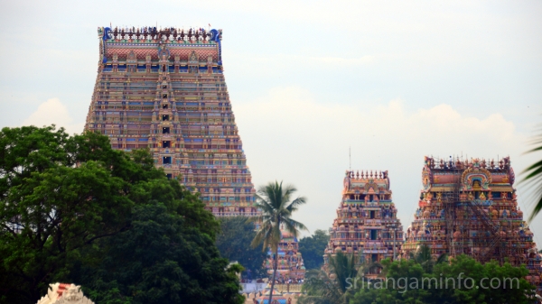 kumbabishekam Srirangam gopura sevai